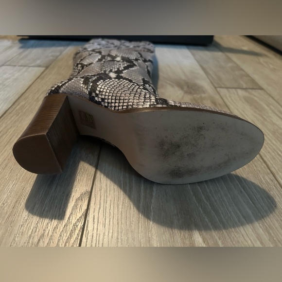 J Crew Snakeskin Printed Leather Boots-Size 8.5- High Heel Knee Boots- W/box - Picture 4 of 10